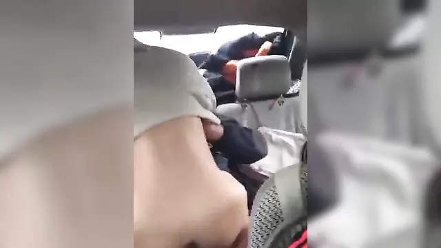 Steamy car sex with a teen Kyrgyz teen